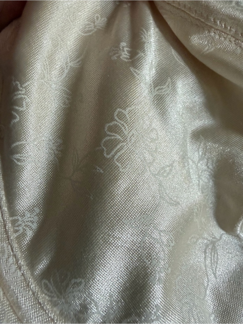 Playtex Ivory Lace Underwire Bra - Picture 4 of 7